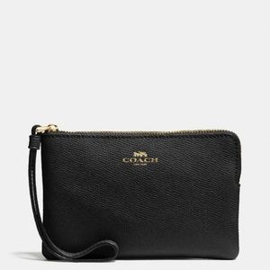 Coach Corner Zip Wristlet F58032